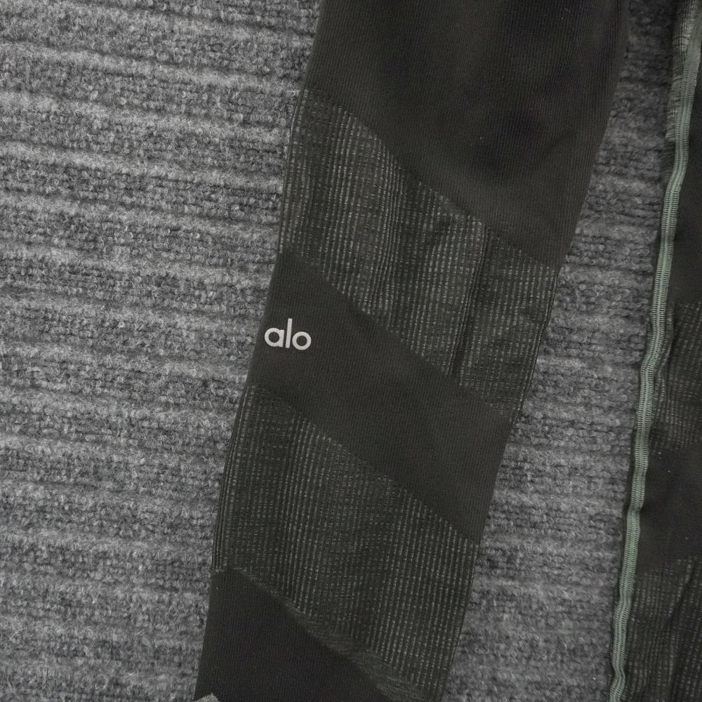 ALO Yoga alo yoga